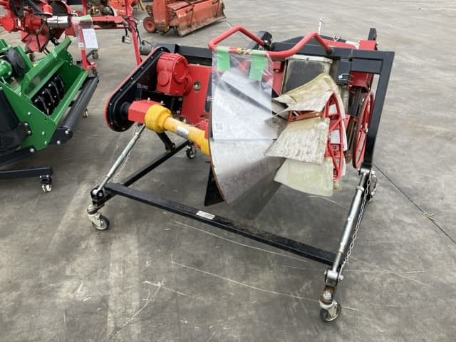 LEVEE PLASTERING MACHINE A — Auction (lot 8459-6312)