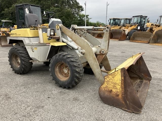 MINI WHEEL LOADER — Auction (lot 8459-65)