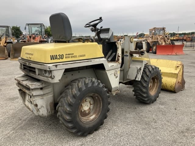 MINI WHEEL LOADER — Auction (lot 8459-65)