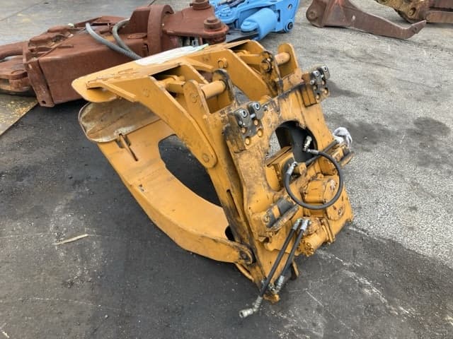 ROLL CLAMP — Auction (lot 8459-6501)