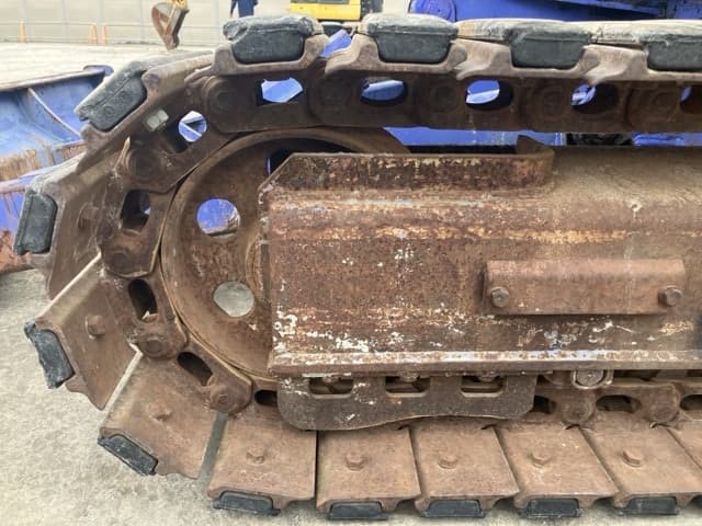 MINI EXCAVATOR — Auction (lot 8459-66)