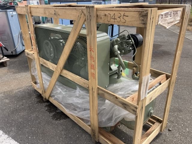COMPRESSOR — Auction (lot 8459-7004)