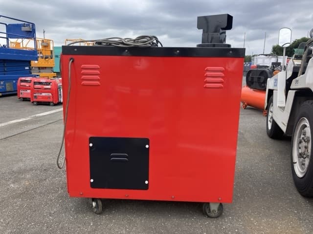 HIGH PRESSURE WASHING MACHINE — Auction (lot 8459-7028)