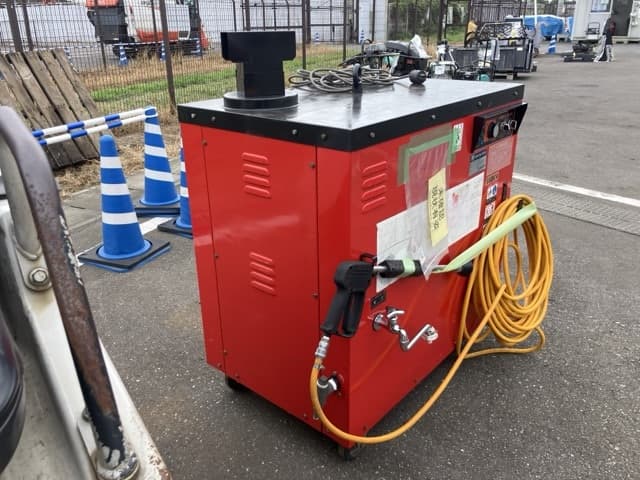 HIGH PRESSURE WASHING MACHINE — Auction (lot 8459-7028)