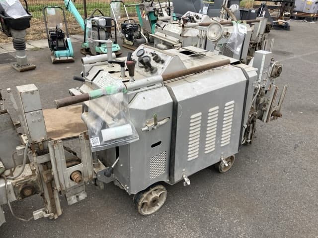 CONCRETE CUTTER — Auction (lot 8459-7065)