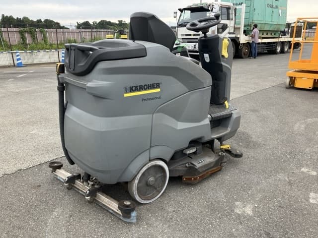 SWEEPER — Auction (lot 8459-7066)