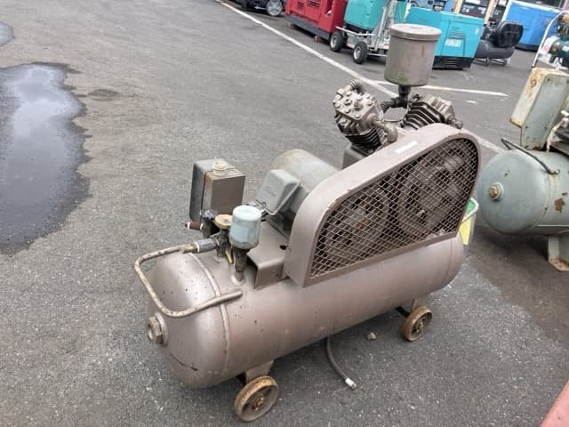 COMPRESSOR — Auction (lot 8459-7074)