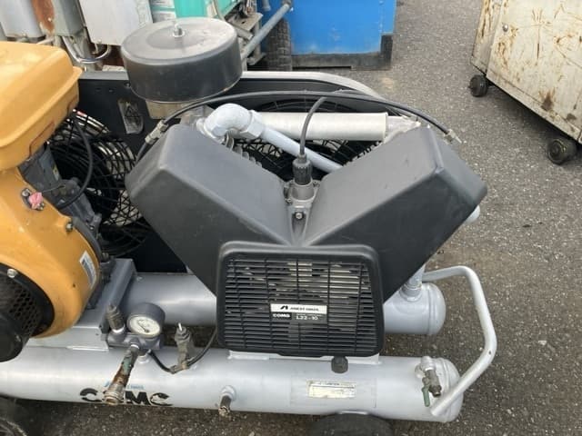 COMPRESSOR — Auction (lot 8459-7076)