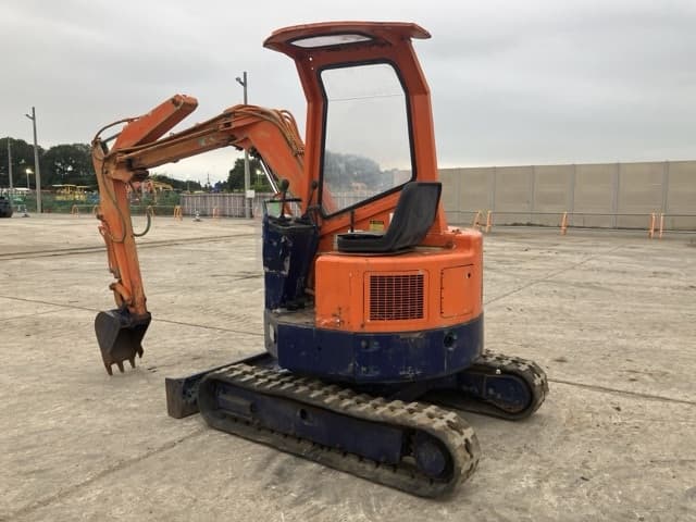 MINI EXCAVATOR — Auction (lot 8459-76)