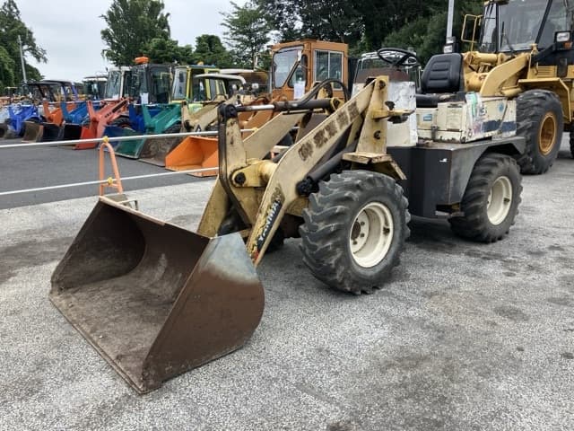 MINI WHEEL LOADER — Auction (lot 8459-78)