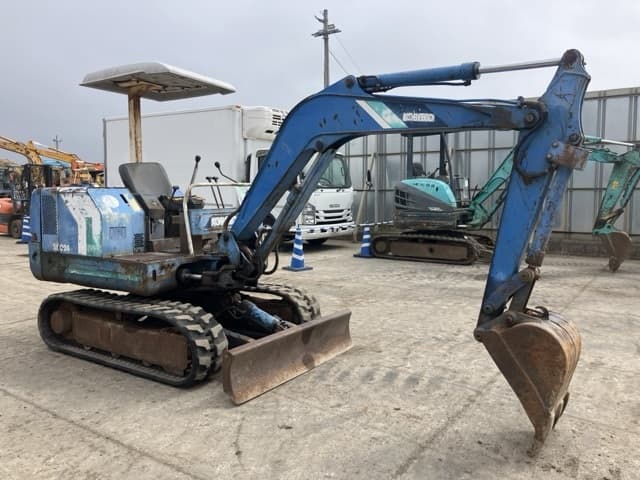 MINI EXCAVATOR — Auction (lot 8459-82)