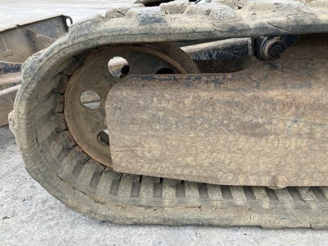 MINI EXCAVATOR — Auction (lot 8459-86)