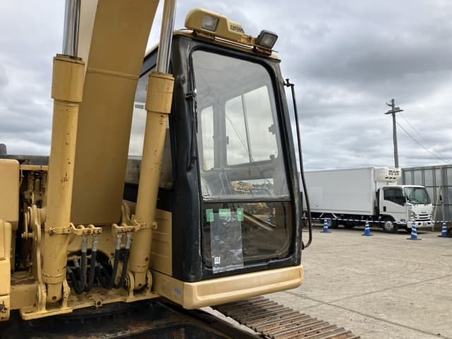 EXCAVATOR — Auction (lot 8459-90)