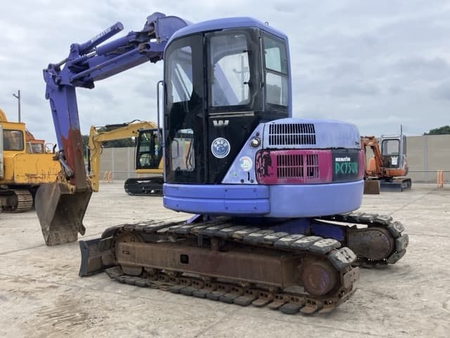 EXCAVATOR — Auction (lot 8459-96)