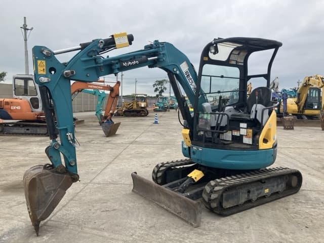 MINI EXCAVATOR — Auction (lot 8459-97)