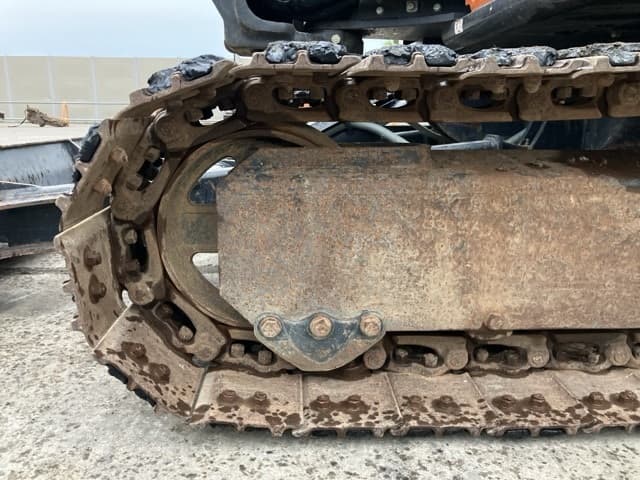 MINI EXCAVATOR — Auction (lot 8460-100)