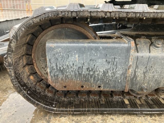 MINI EXCAVATOR — Auction (lot 8460-102)