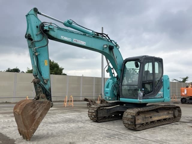 EXCAVATOR — Auction (lot 8460-107)