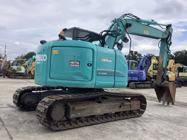EXCAVATOR — Auction (lot 8460-107)