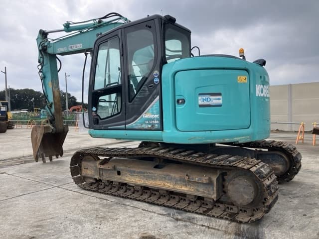 EXCAVATOR — Auction (lot 8460-107)