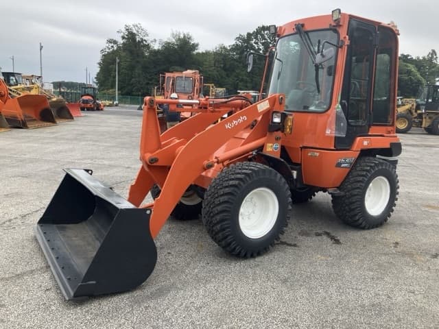 MINI WHEEL LOADER — Auction (lot 8460-118)