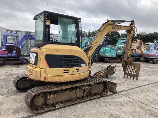 MINI EXCAVATOR — Auction (lot 8460-120)