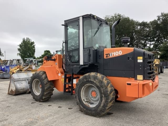 WHEEL LOADER — Auction (lot 8460-125)