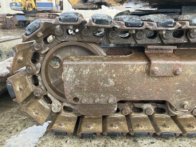 MINI EXCAVATOR — Auction (lot 8460-127)