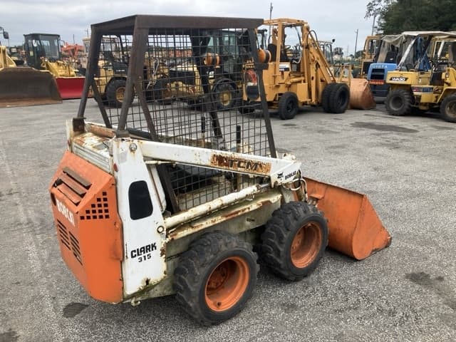 SKID STEER LOADER — Auction (lot 8460-135)
