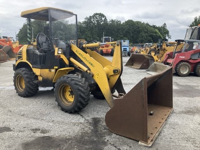 MINI WHEEL LOADER — Auction (lot 8460-136)