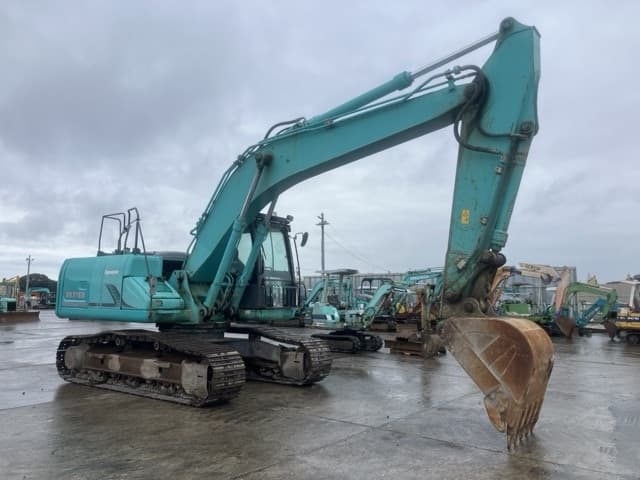 EXCAVATOR — Auction (lot 8460-137)