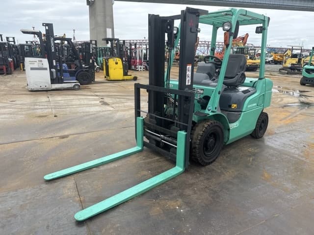 Forklift — Auction (lot 8460-14023)