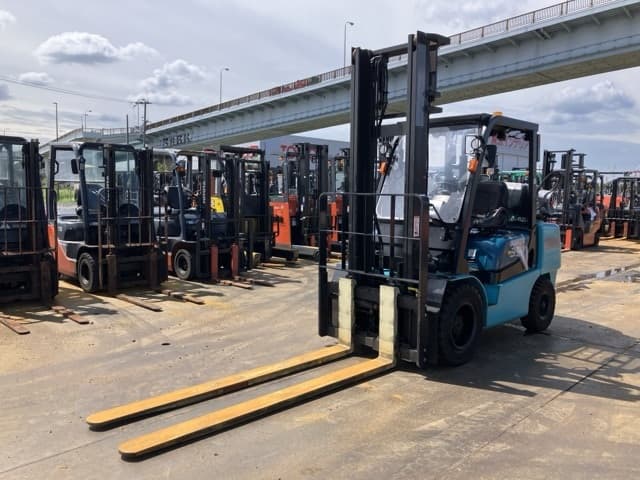 Forklift — Auction (lot 8460-14032)