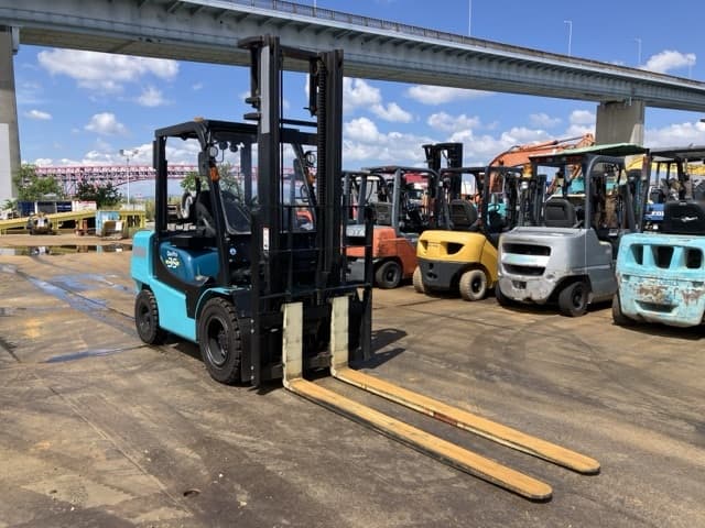 Forklift — Auction (lot 8460-14032)