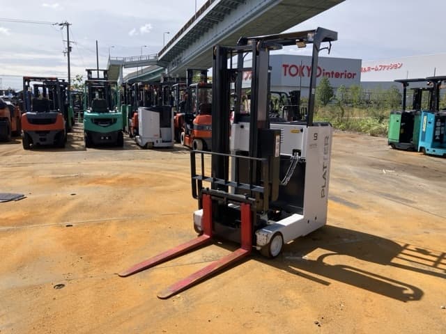 Reach Forklift — Auction (lot 8460-14033)