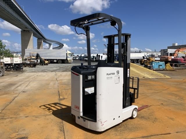 Reach Forklift — Auction (lot 8460-14033)
