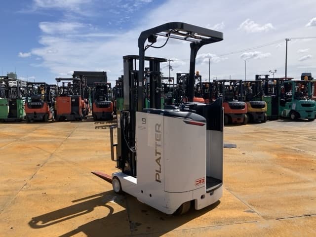 Reach Forklift — Auction (lot 8460-14033)