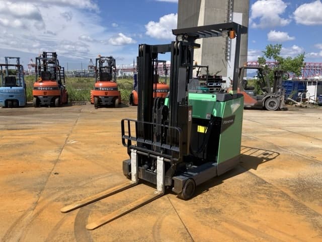 Reach Forklift — Auction (lot 8460-14034)