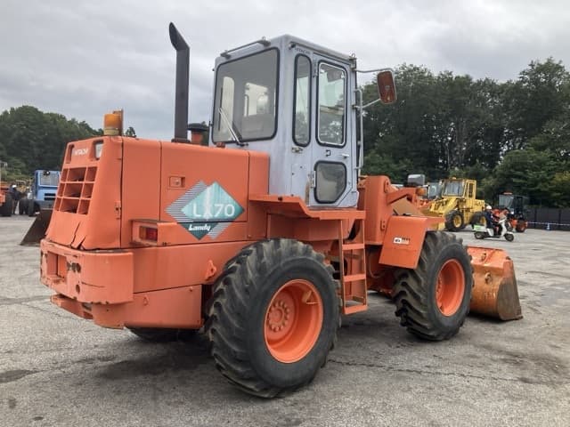 WHEEL LOADER — Auction (lot 8460-147)