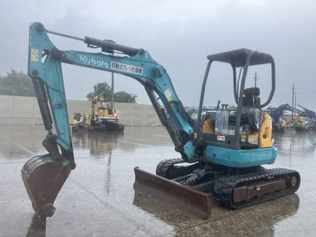 MINI EXCAVATOR — Auction (lot 8460-148)