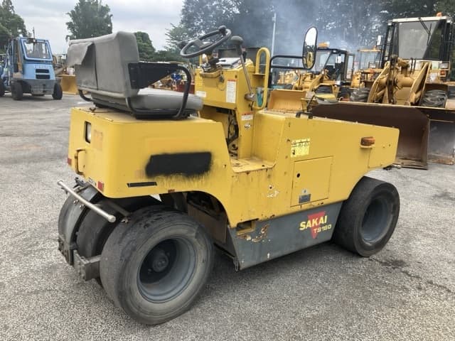 Tire Roller — Auction (lot 8460-149)