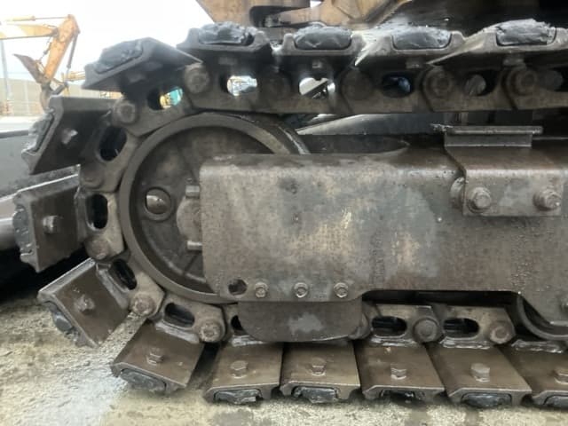 MINI EXCAVATOR — Auction (lot 8460-151)