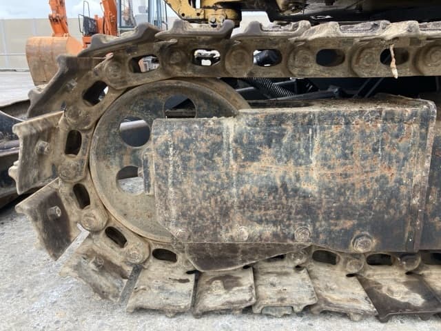 MINI EXCAVATOR — Auction (lot 8460-155)