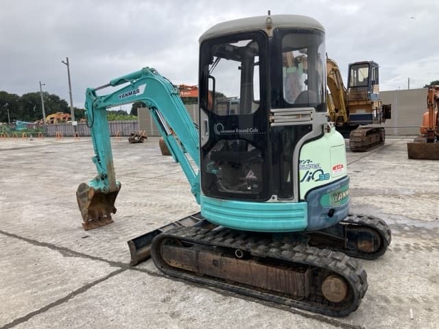 MINI EXCAVATOR — Auction (lot 8460-160)