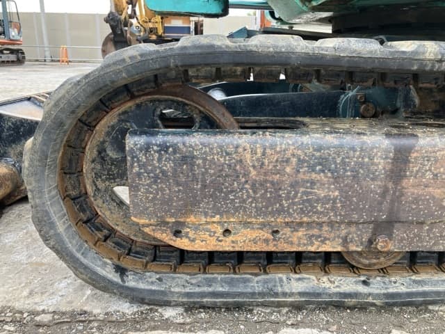 MINI EXCAVATOR — Auction (lot 8460-160)