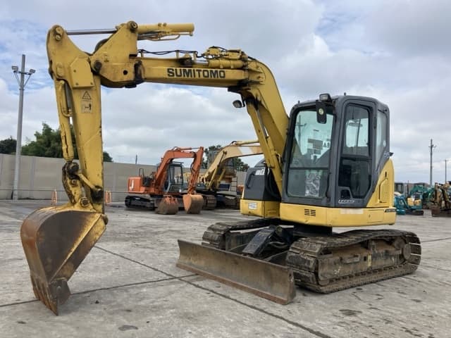 EXCAVATOR — Auction (lot 8460-162)