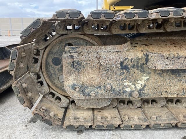 EXCAVATOR — Auction (lot 8460-162)