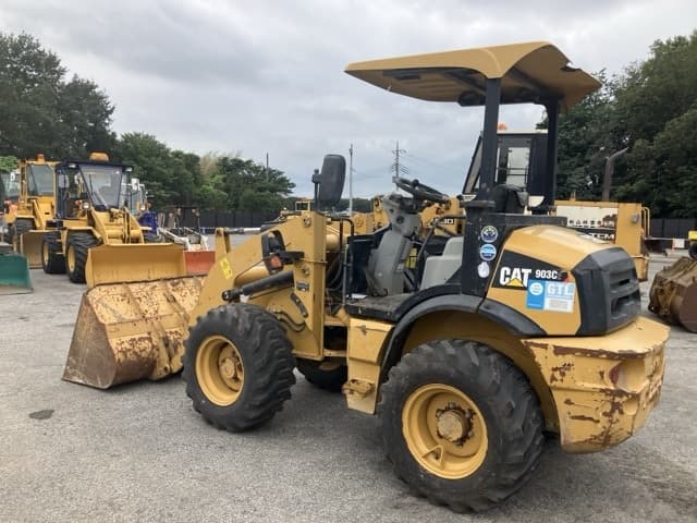 MINI WHEEL LOADER — Auction (lot 8460-171)