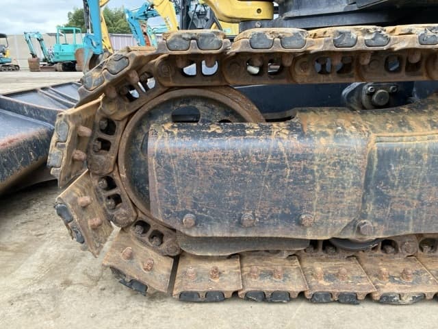 EXCAVATOR — Auction (lot 8460-172)