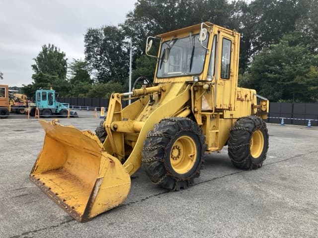 WHEEL LOADER — Auction (lot 8460-177)